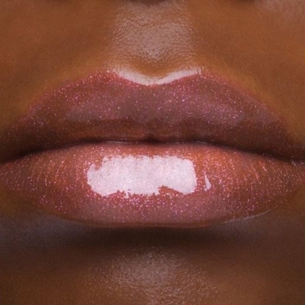 stila Beauty Boss Lip Gloss, Lip Plumper Lip Gloss 1.5 mil - Picture 4 of 5